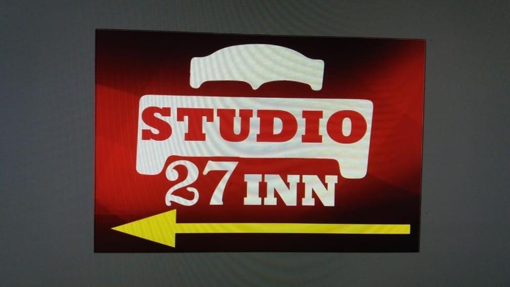 Studio 27 Inn Piarco Bagian luar foto